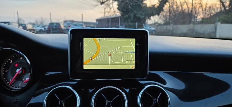 Mercedes Benz CLA 200 1.8CDI XSENO/LED/NAV