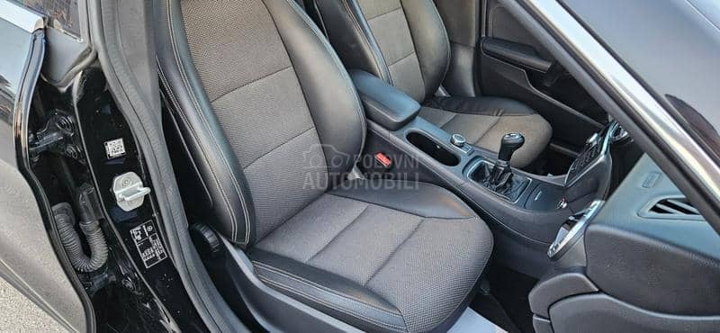 Mercedes Benz CLA 200 1.8CDI XSENO/LED/NAV