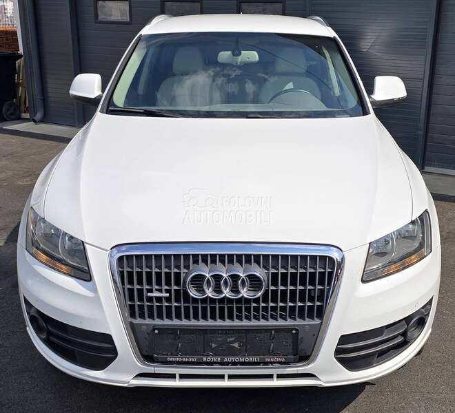 Audi Q5 2.0TDI QUATTRO LUX