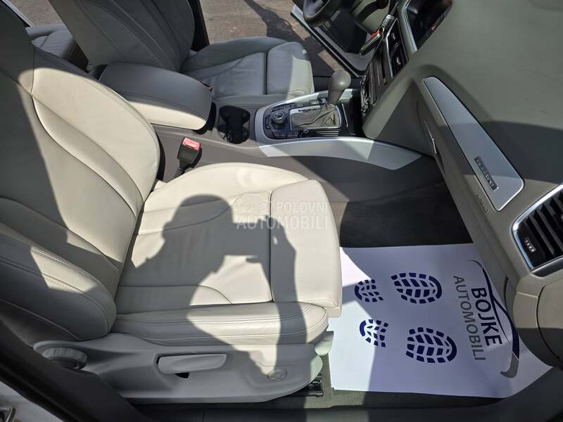 Audi Q5 2.0TDI QUATTRO LUX