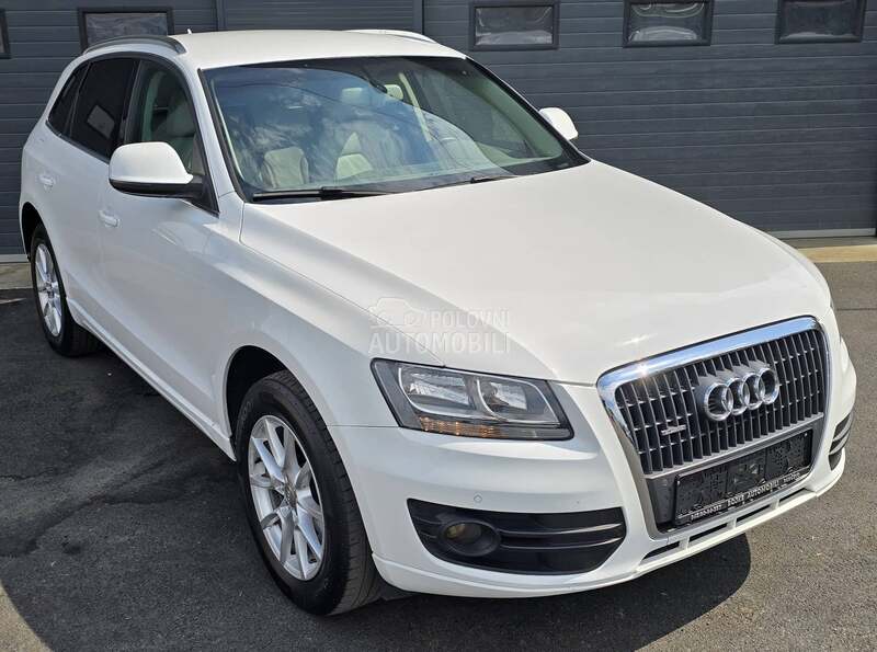 Audi Q5 2.0TDI QUATTRO LUX