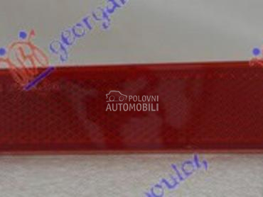 KATADIOPTER U ZADNJEM BRANIKU za Mercedes Benz V Klasa od 2015. do 2020. god.