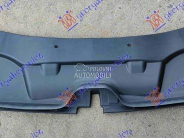 VEZNI LIM GORNJI PLASTICNI za Mercedes Benz V Klasa od 2015. do 2020. god.