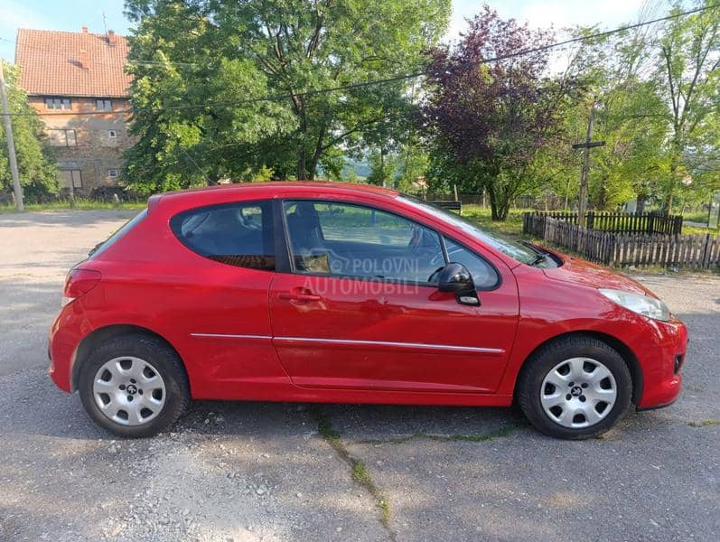 Peugeot 207 1.4