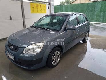 Kia Rio 1.4 EX