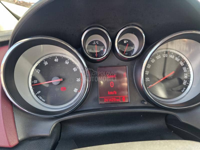 Opel Astra J SPORT GTC OPC