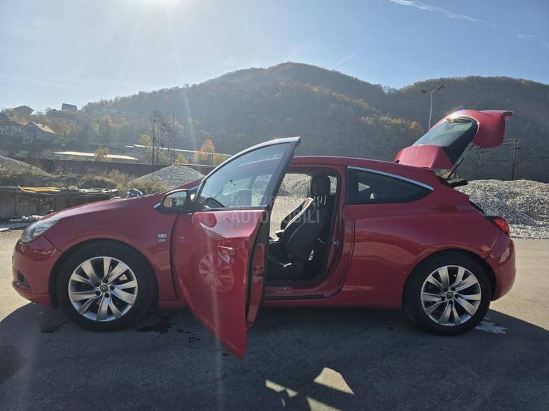 Opel Astra J SPORT GTC OPC