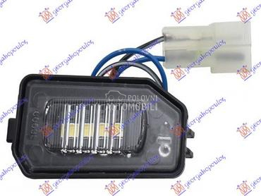 SVETLO U RETROVIZORU za Mercedes Benz V Klasa od 2015. do 2020. god.