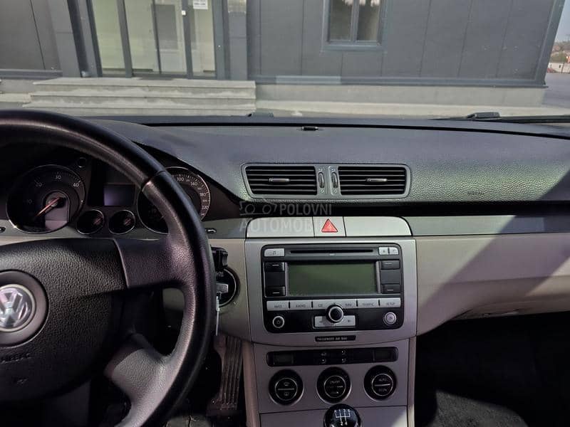 Volkswagen Passat B6 
