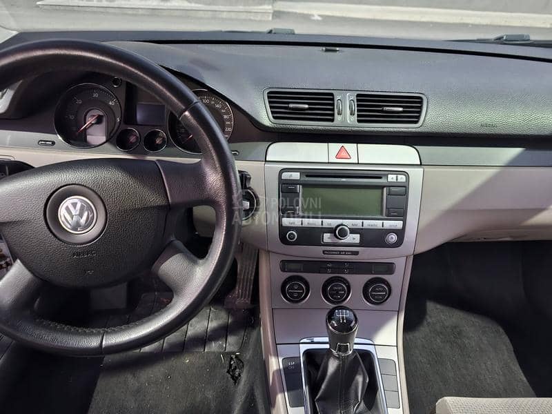 Volkswagen Passat B6 