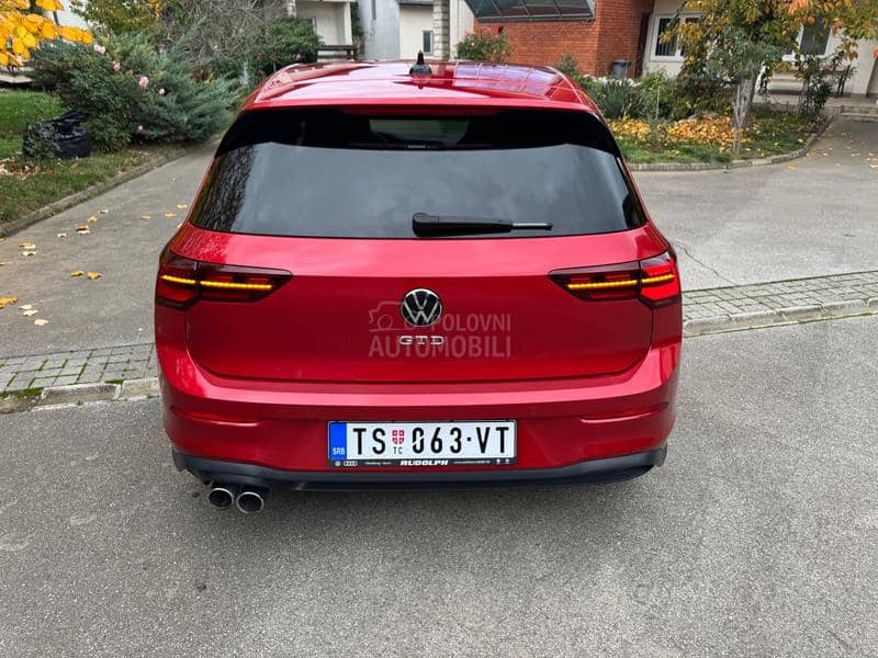 Volkswagen Golf 8 GTD matrix