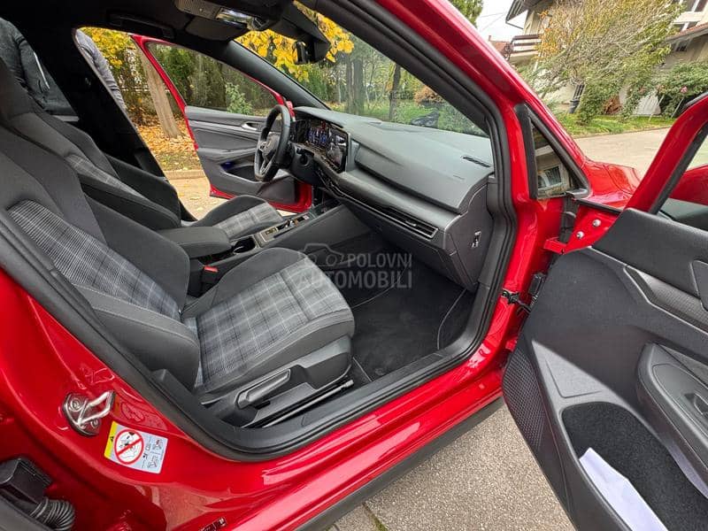 Volkswagen Golf 8 GTD matrix