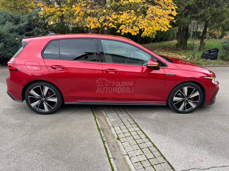 Volkswagen Golf 8 GTD matrix