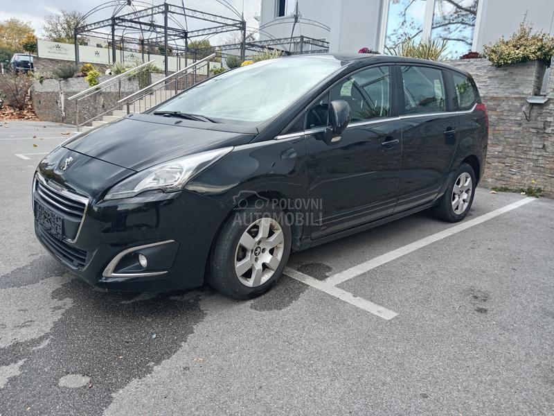 Peugeot 5008 7 SED