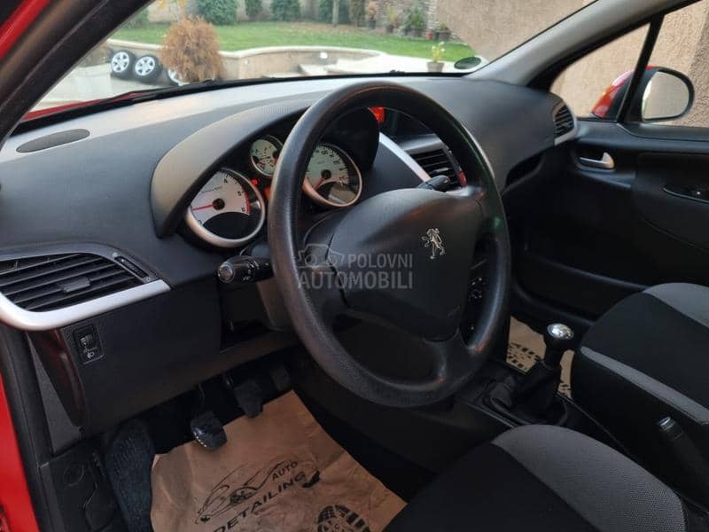 Peugeot 207 1.6hdi
