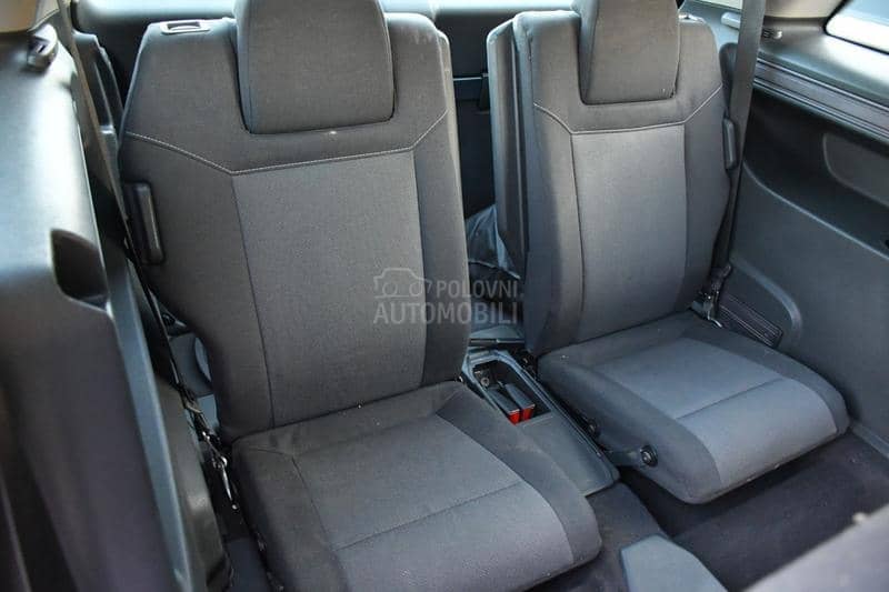 Opel Zafira 1.8 VLASNIČKI DOBAR