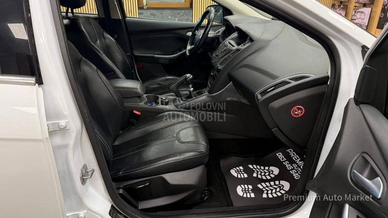 Ford Focus //1.6 TDCI//FUL/NOV