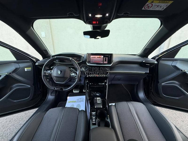 Peugeot 2008 EAT8 GT