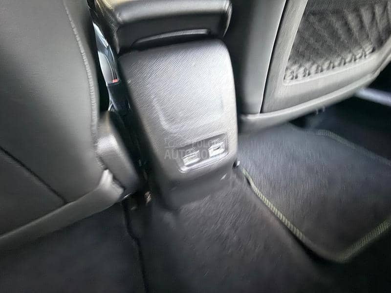 Peugeot 2008 EAT8 GT