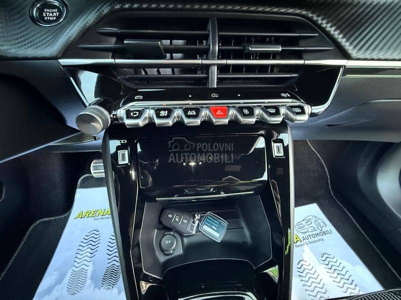 Peugeot 2008 EAT8 GT