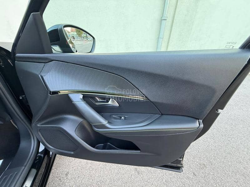 Peugeot 2008 EAT8 GT
