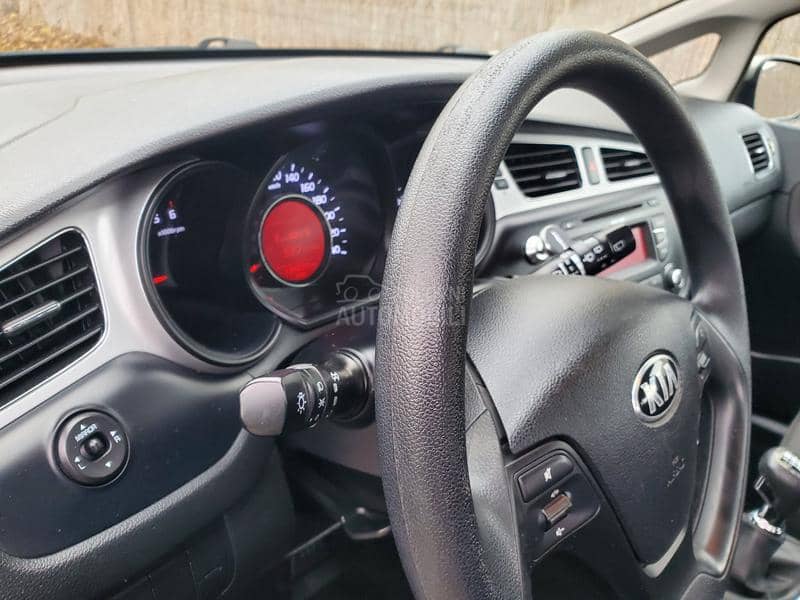 Kia cee`d 