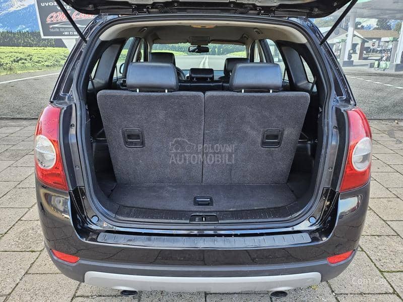 Chevrolet Captiva 4X4 / 7s e d i š t a