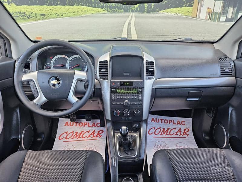 Chevrolet Captiva 4X4 / 7s e d i š t a