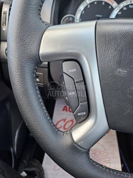 Chevrolet Captiva 4X4 / 7s e d i š t a
