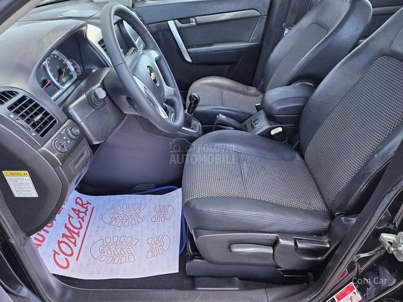 Chevrolet Captiva 4X4 / 7s e d i š t a