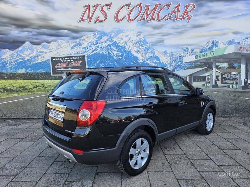 Chevrolet Captiva 4X4 / 7s e d i š t a