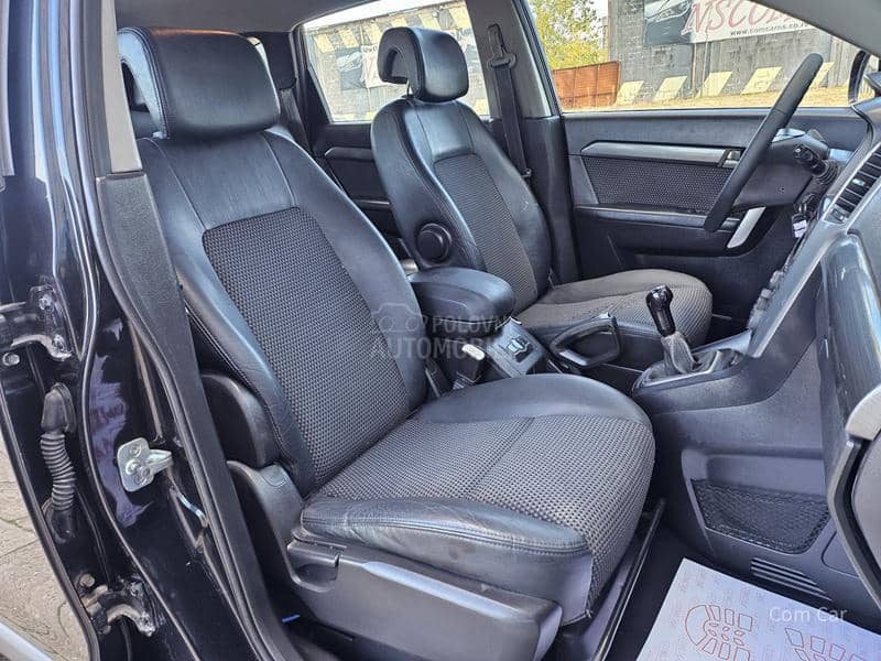 Chevrolet Captiva 4X4 / 7s e d i š t a