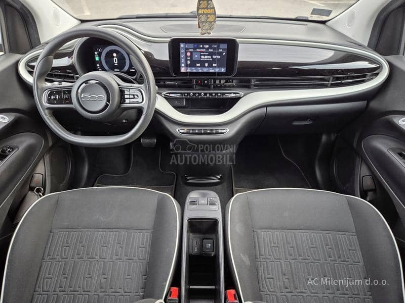 Fiat 500e 