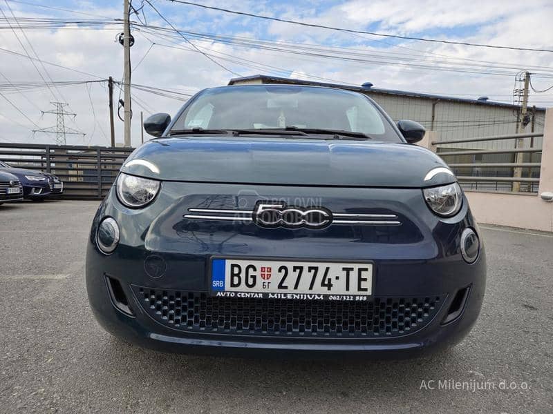 Fiat 500e 