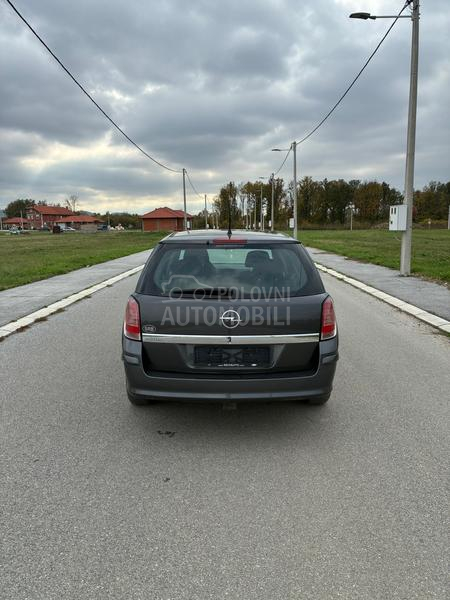 Opel Astra H 