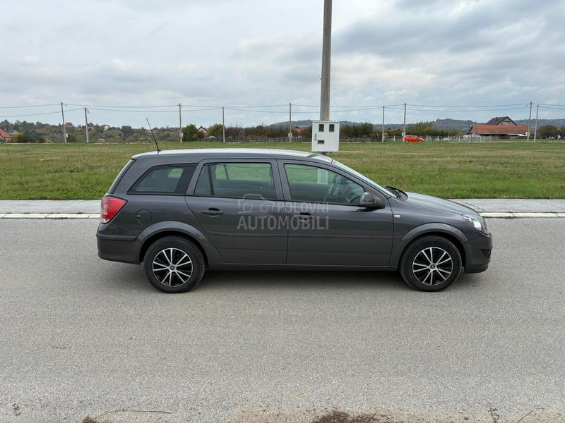 Opel Astra H 