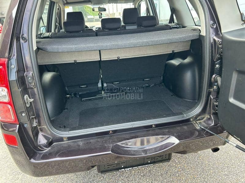 Suzuki Grand Vitara 2.0/A u t o m a t/CH