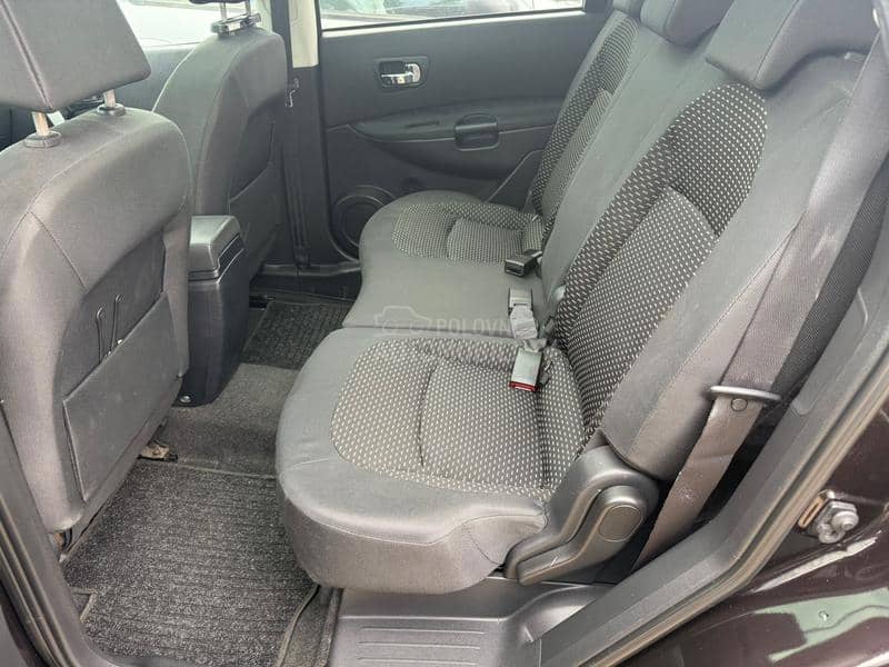 Nissan Qashqai + 2 TEKNA