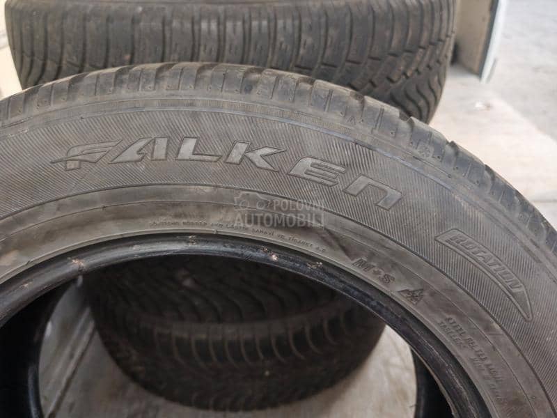 Falken 235/60 R17 Zimska