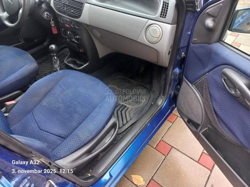 Fiat Punto 1.2 8v