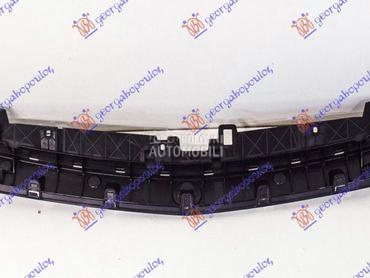 SINA PREDNJEG BRANIKA PLASTICN za Mercedes Benz GLA Klasa od 2014. do 2017. god.