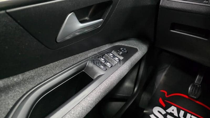 Peugeot 3008 1.2i PureTech