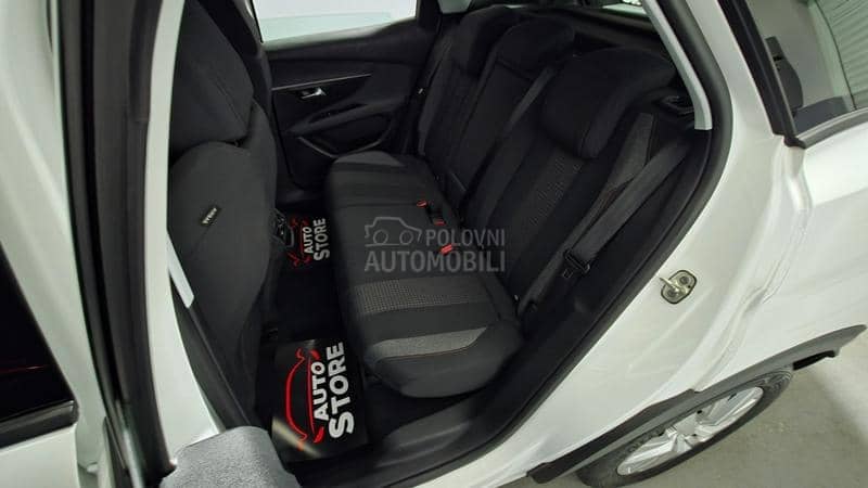 Peugeot 3008 1.2i PureTech