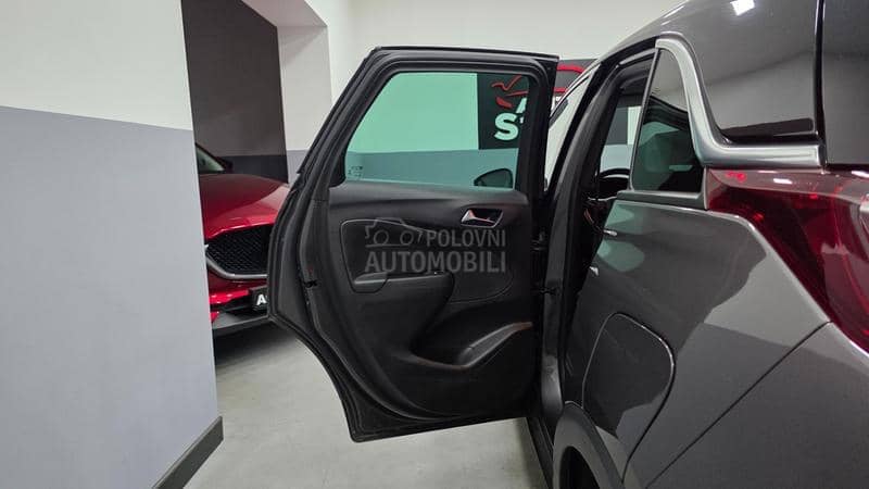 Opel Crossland X  1.2 Edition