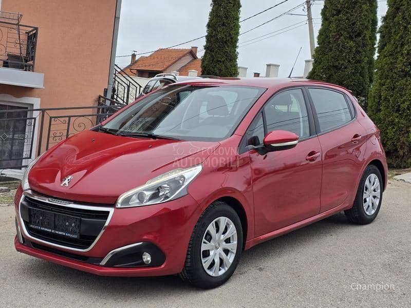 Peugeot 208 