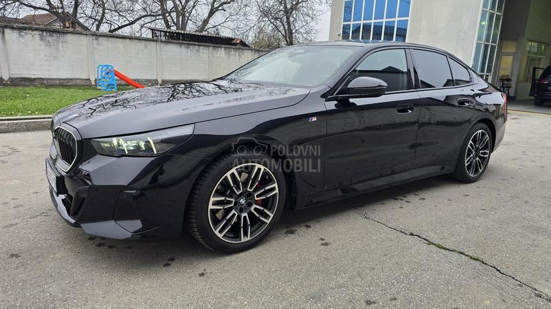 BMW 520 M Pro pano Iconic