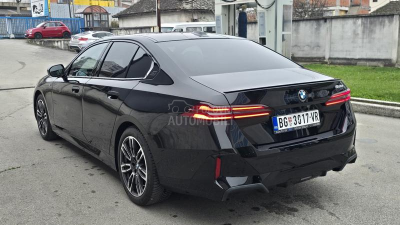 BMW 520 M Pro pano Iconic