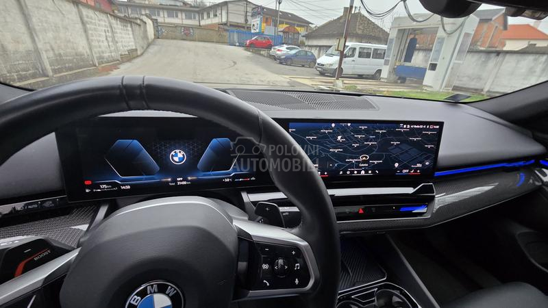 BMW 520 M Pro pano Iconic