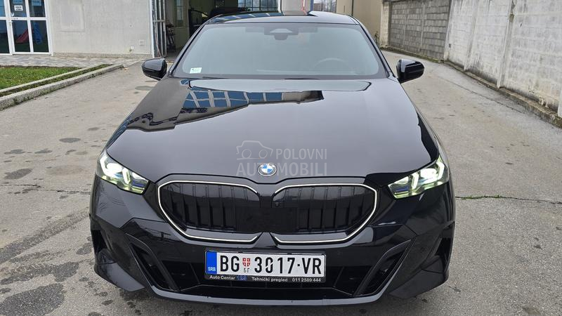 BMW 520 M Pro pano Iconic