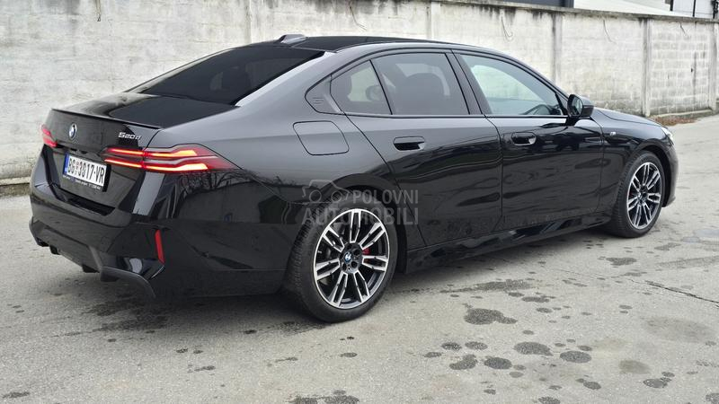 BMW 520 M Pro pano Iconic